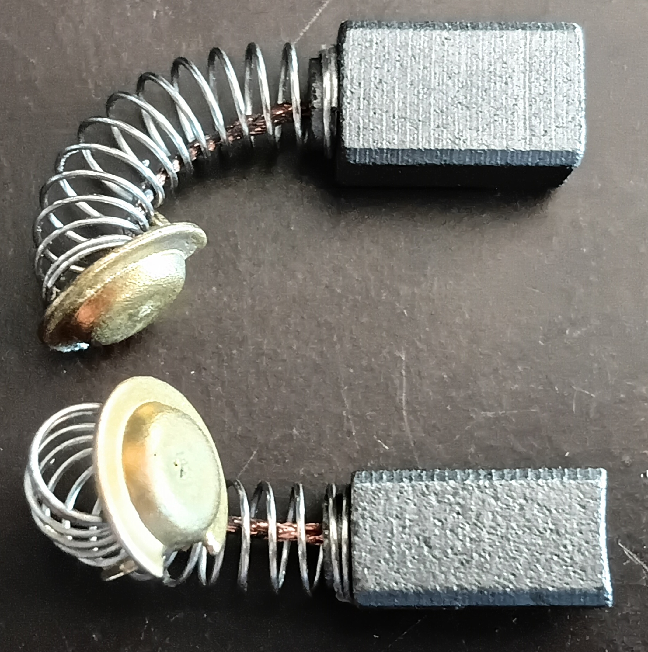 AG-HT4 Noise spring 11(L)x7(W)x6(H)mm| Carbon Brushes| Carpentry Tools & Equipment